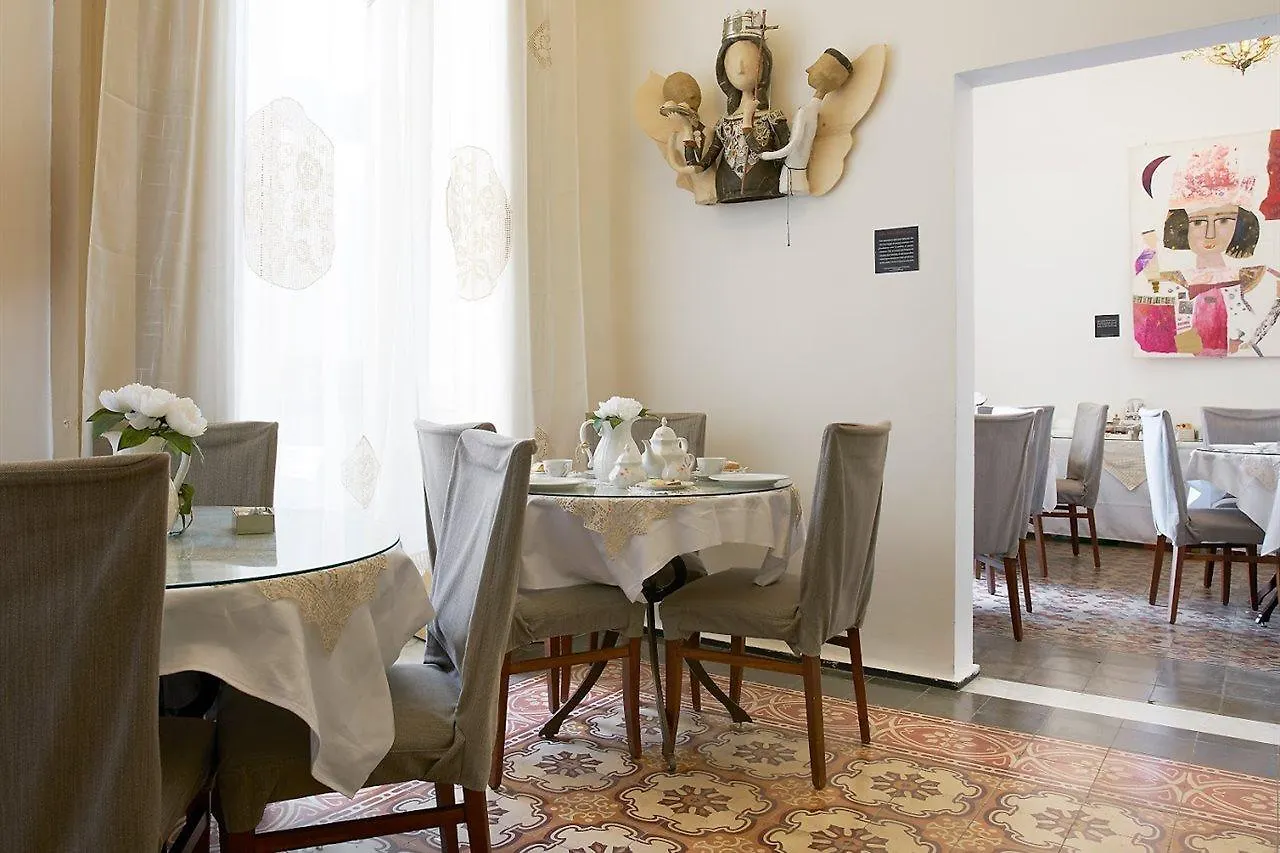 Santuzza Art Hotel Katanya 3*,